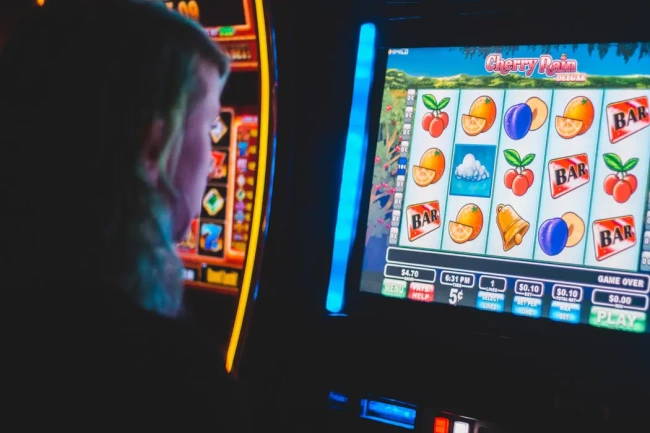If you Win Money in a Pokie Machine Should you Take it Out?